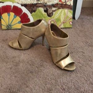 Gold heels